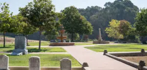 photo of Lone Tree Cemetery in Hayward, California